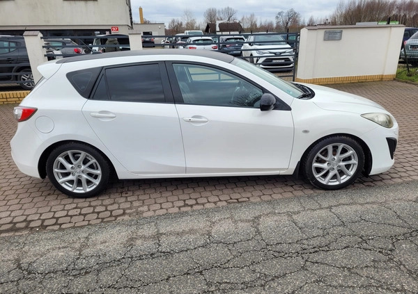 Mazda 3 cena 24900 przebieg: 184000, rok produkcji 2009 z Gniezno małe 277